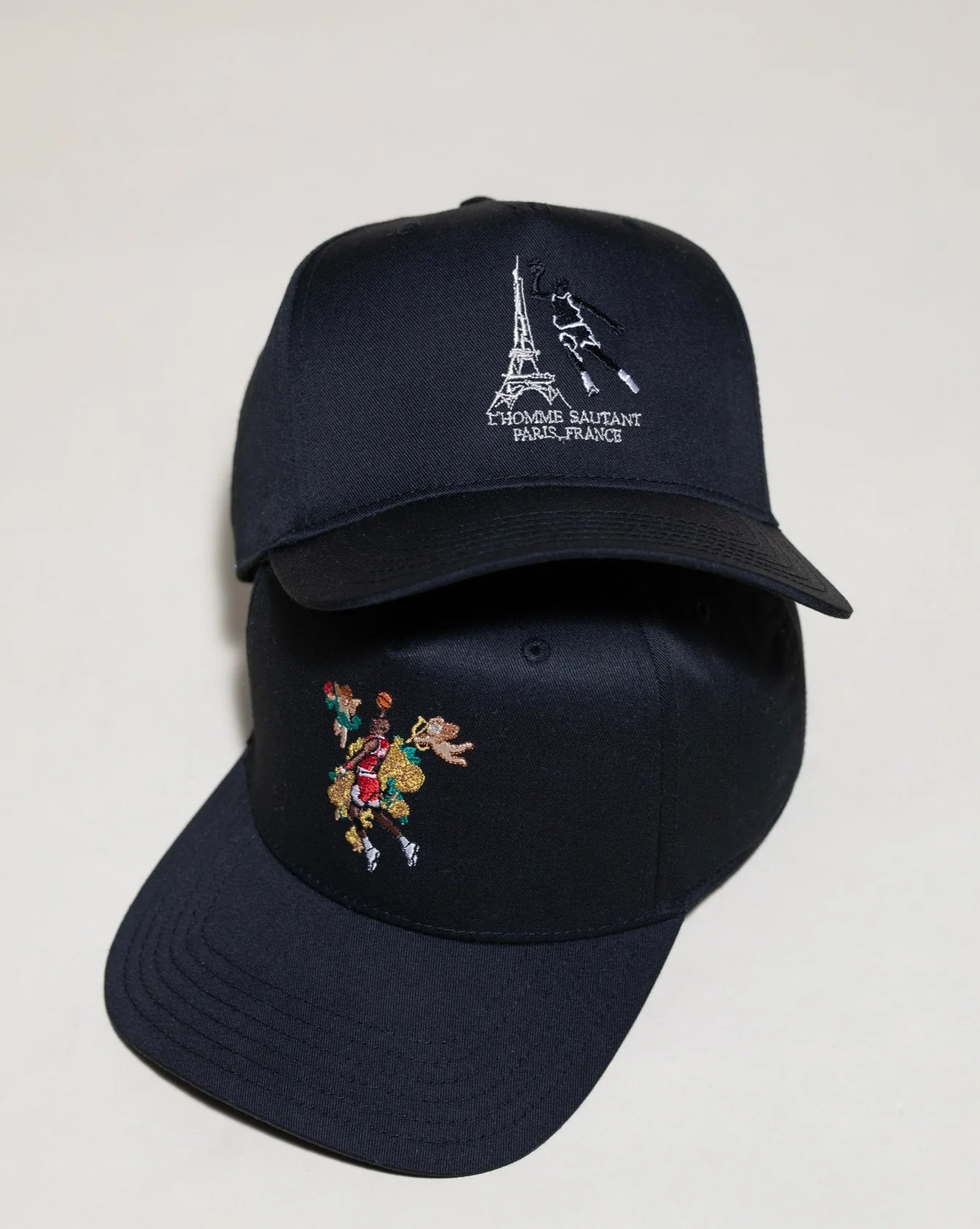 Pirate L'Homme Sautant Hat (72 Wins Edition) - Image 5