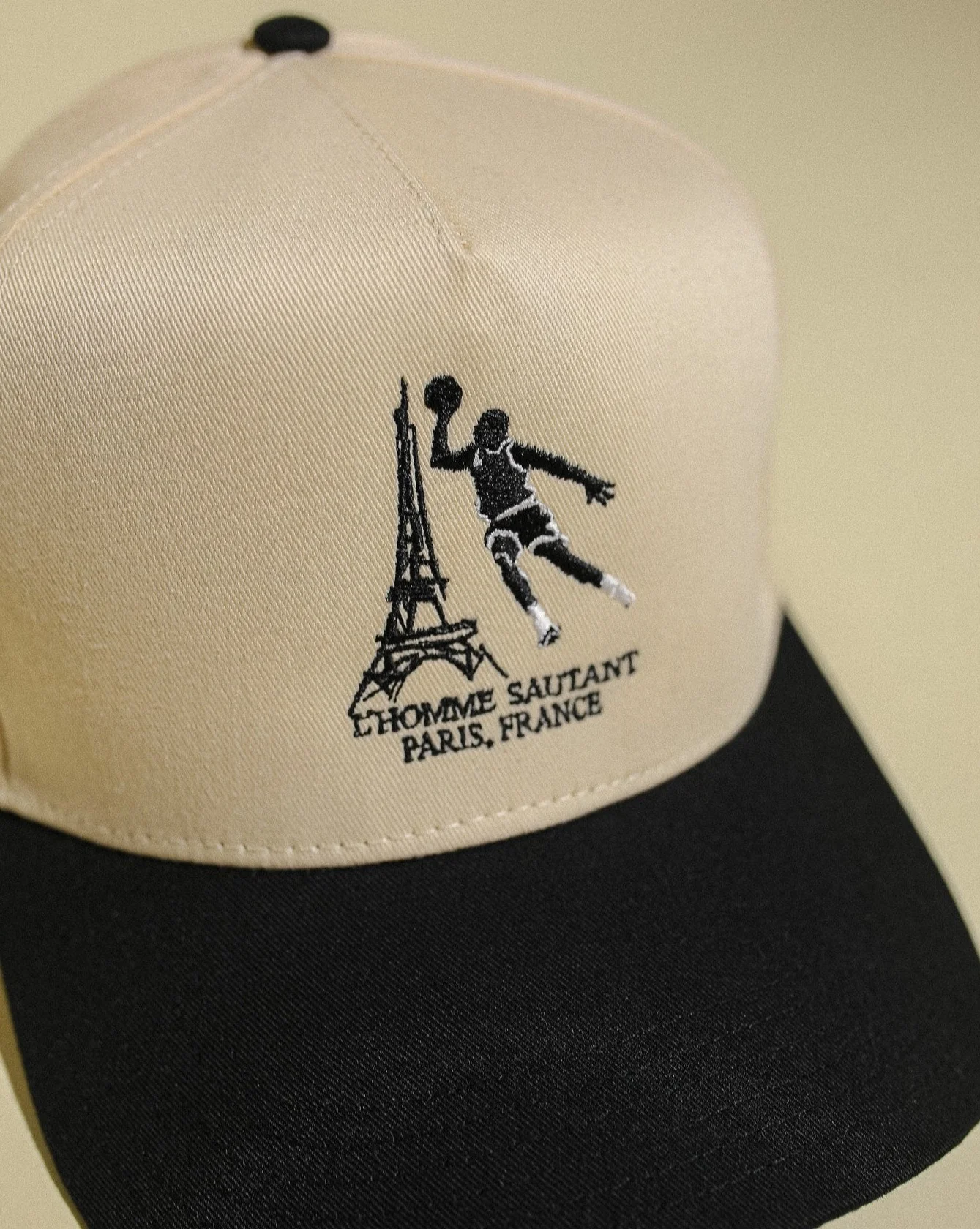 Pirate L'Homme Sautant Hat (Cream/Black) - Image 3